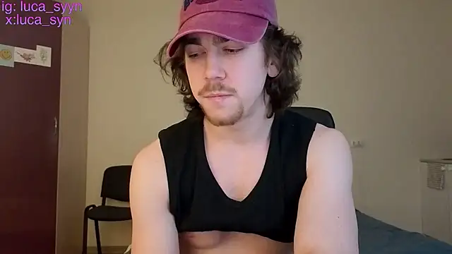 Snapshot of luca_syn chatting on 02-21-26, 07:04 luca syn online show from 02-21-26, 07:04