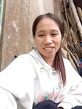 ruby-00 online show from 11-19-25, 06:35