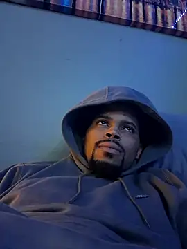 Snapshot of Painstickwes chatting on 02-21-26, 07:42 Painstickwes online show from 02-21-26, 07:42