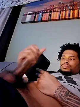 Snapshot of Painstickwes chatting on 03-05-26, 01:23 Painstickwes online show from 03-05-26, 01:23