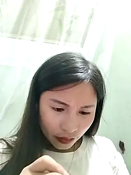 Snapshot of Mai4568 chatting on 10-05-25, 12:58 Mai4568 online show from 10-05-25, 12:58