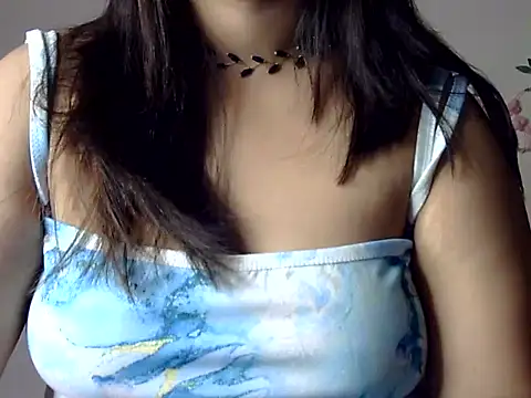 Aaliya02 online show from 11-11-25, 08:14