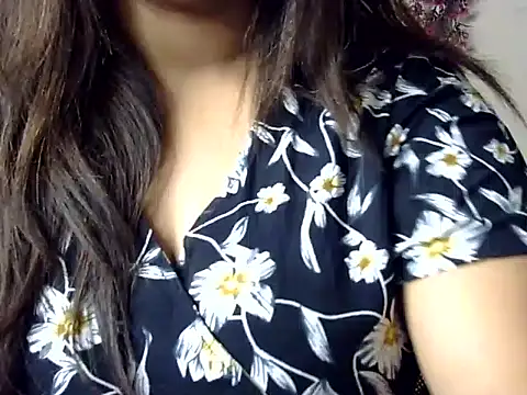 Aaliya02 online show from 06-04-26, 11:22