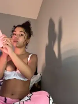 OliviaAshhh online show from 11-13-25, 10:52