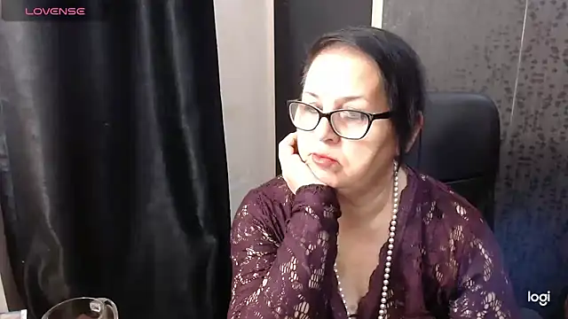 MissSanjanne online show from 11-04-25, 09:03
