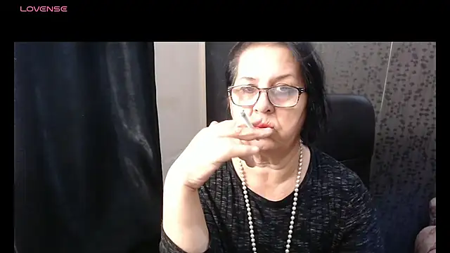 MissSanjanne online show from 01-09-26, 08:10