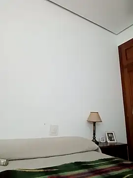 Snapshot of jorgeereyy chatting on 09-23-25, 02:31 jorgeereyy online show from 09-23-25, 02:31