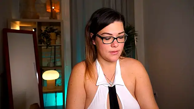 mrs fllowerr online show from 11-26-25, 04:52