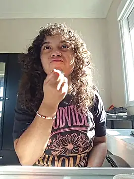 sweetamy326 online show from 07-08-26, 01:15