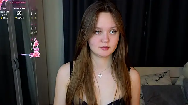 ElenoreReth online show from 04-28-26, 02:27