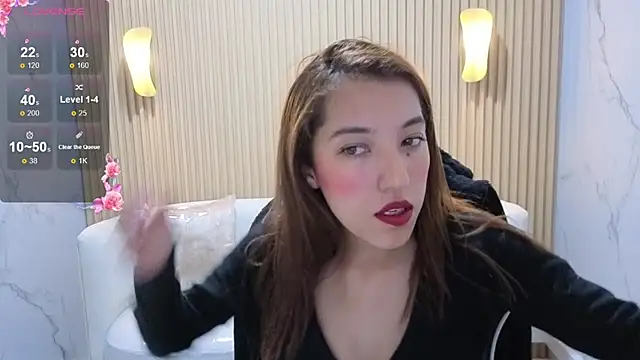 Skyler Gracee Tx online show from 11-28-25, 02:36