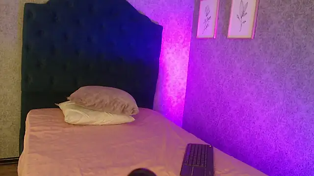 Vic Taylor online show from 11-13-25, 11:09