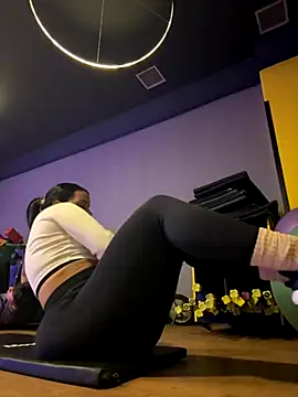 Anavalle online show from 10-22-25, 09:03