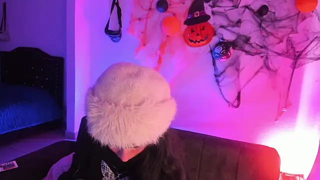 Snapshot of kitty__chs chatting on 11-11-25, 01:55 kitty chs online show from 11-11-25, 01:55