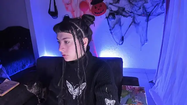 Snapshot of kitty__chs chatting on 11-16-25, 11:16 kitty chs online show from 11-16-25, 11:16