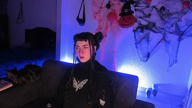 Snapshot of kitty__chs chatting on 11-16-25, 11:21 kitty chs online show from 11-16-25, 11:21