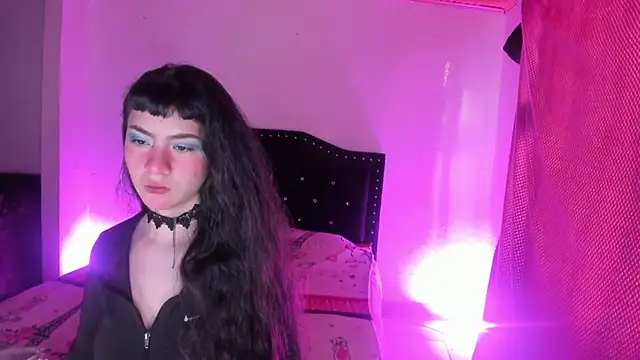 Snapshot of kitty__chs chatting on 12-02-25, 11:26 kitty chs online show from 12-02-25, 11:26