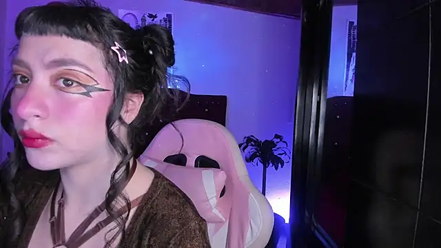 Snapshot of kitty__chs chatting on 03-04-26, 06:08 kitty chs online show from 03-04-26, 06:08