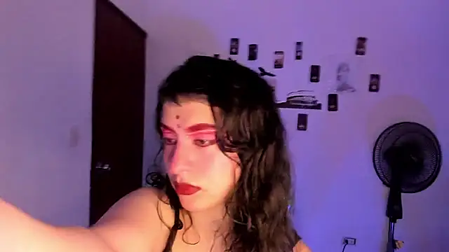 Snapshot of kitty__chs chatting on 03-21-26, 08:56 kitty chs online show from 03-21-26, 08:56