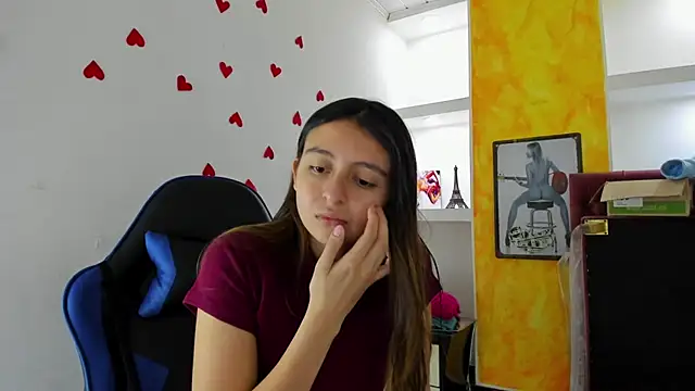 Snapshot of lala_clark chatting on 03-06-26, 09:00 lala clark online show from 03-06-26, 09:00