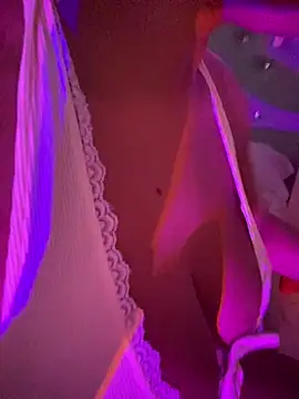 miiabrown18 online show from 12-01-25, 11:59