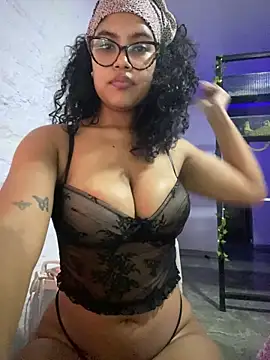 miiabrown18 online show from 05-08-26, 01:44