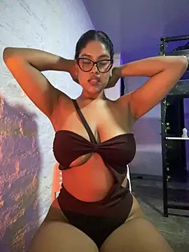 miiabrown18 online show from 05-22-26, 02:51