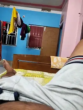 only woman online show from 12-19-25, 12:56