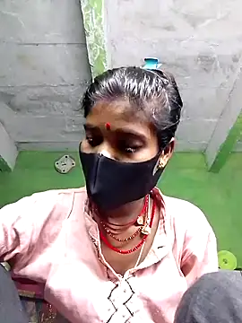 Snapshot of Cuty_kinjal chatting on 09-24-25, 10:13 Cuty kinjal online show from 09-24-25, 10:13