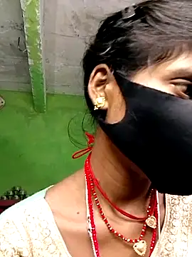 Snapshot of Cuty_kinjal chatting on 09-25-25, 11:30 Cuty kinjal online show from 09-25-25, 11:30