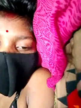 Snapshot of Cuty_kinjal chatting on 10-17-25, 05:59 Cuty kinjal online show from 10-17-25, 05:59