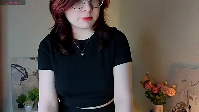 NyamNyamNyammm online show from 10-06-25, 02:03