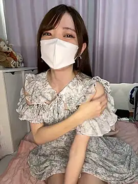 Moe v v online show from 10-19-25, 02:01