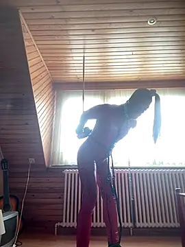 imslutforanyone online show from 11-07-25, 09:42