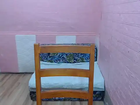 Snapshot of naughtywethotmikka chatting on 03-04-26, 05:02 naughtywethotmikka online show from 03-04-26, 05:02