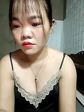 Snapshot of Meomeo-meo chatting on 10-01-25, 04:07 Meomeo-meo online show from 10-01-25, 04:07