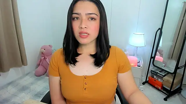 Snapshot of BubbbleButtDemi chatting on 11-08-25, 10:48 BubbbleButtDemi online show from 11-08-25, 10:48