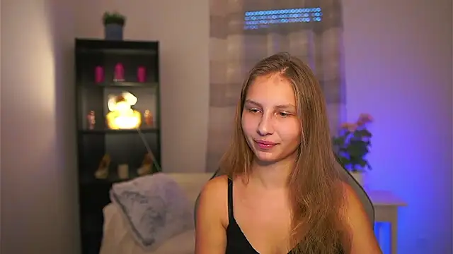 Snapshot of emmie_murray chatting on 01-10-26, 02:19 emmie murray online show from 01-10-26, 02:19