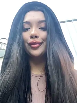 kiss Lissa online show from 11-28-25, 09:45