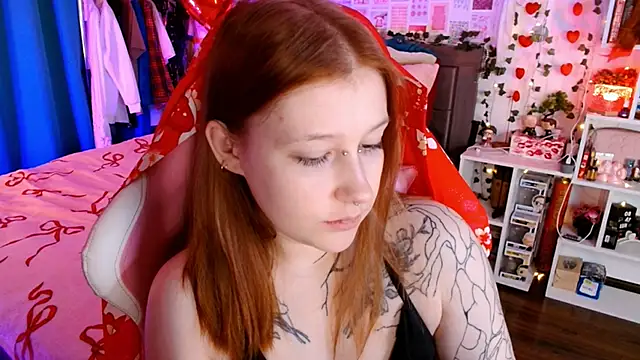 Ayla Hicks online show from 02-25-26, 02:43