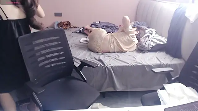 redrose520 online show from 09-24-25, 08:28