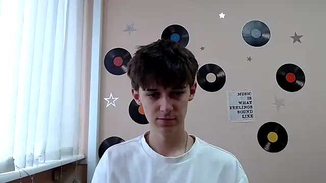 Snapshot of Hoot_Dude_ chatting on 10-07-25, 01:30 Hoot Dude  online show from 10-07-25, 01:30