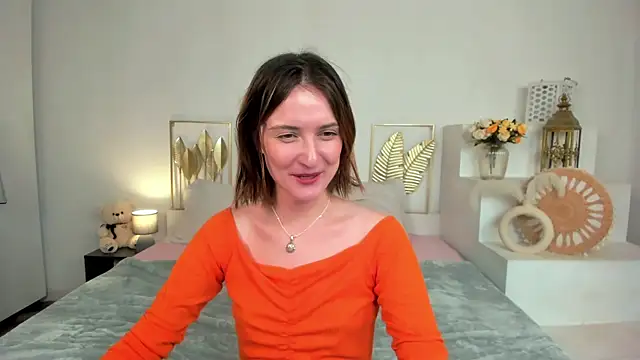 Snapshot of Rimma_Kallas chatting on 09-24-25, 06:06 Rimma Kallas online show from 09-24-25, 06:06