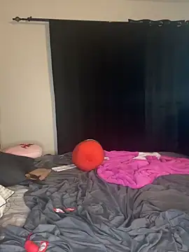 Snapshot of YeahhhitsBreezy chatting on 03-10-26, 01:21 YeahhhitsBreezy online show from 03-10-26, 01:21