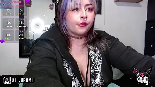 Snapshot of Iluromi chatting on 03-03-26, 02:56 Iluromi online show from 03-03-26, 02:56