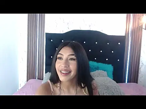 Jazmin ph online show from 10-10-25, 12:37