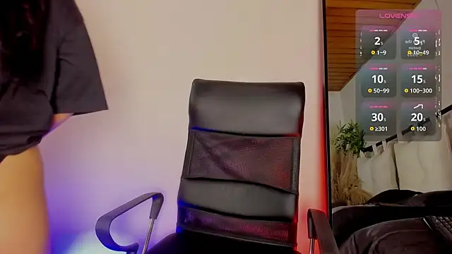 cherry bunnyx online show from 11-14-25, 04:22