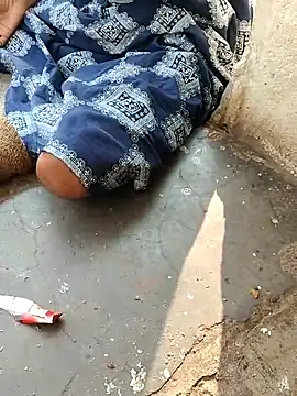 Snapshot of ARTIR1 chatting on 11-27-25, 09:00 ARTIR1 online show from 11-27-25, 09:00