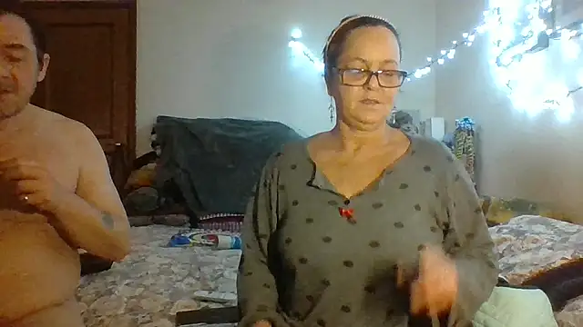 Snapshot of DOLCECOPPIA2025 chatting on 12-21-25, 10:39 DOLCECOPPIA2025 online show from 12-21-25, 10:39