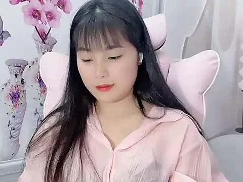 Lie liee online show from 07-16-26, 02:56